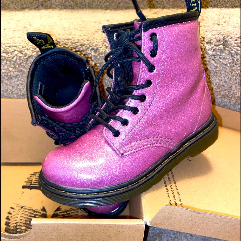 Dr Martens pink glitter 1460